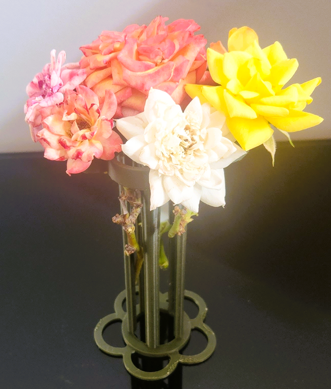 Small Bouquet Holder